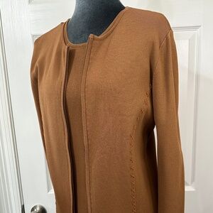 VTG Compositions Tank Shirt & Sweater set. Brown polyester